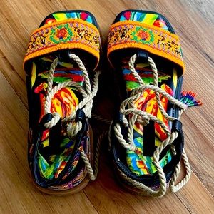 NEW Farm Rio Beaded Banana Flatform Sandals Size 8